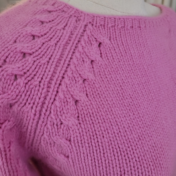 Ann Taylor 100% cashmere sweater - Picture 5 of 8